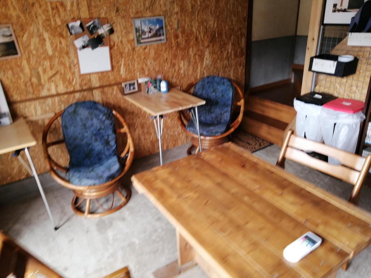 Kaeru Guest House Takamatsu Exterior photo
